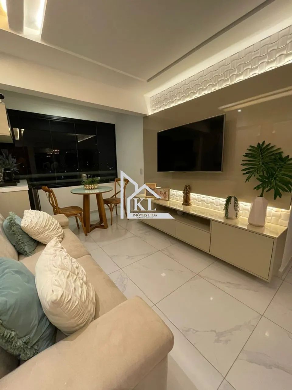 Belíssimo Apto Reformado e Projetado no Residencial Sun River - Foto 2