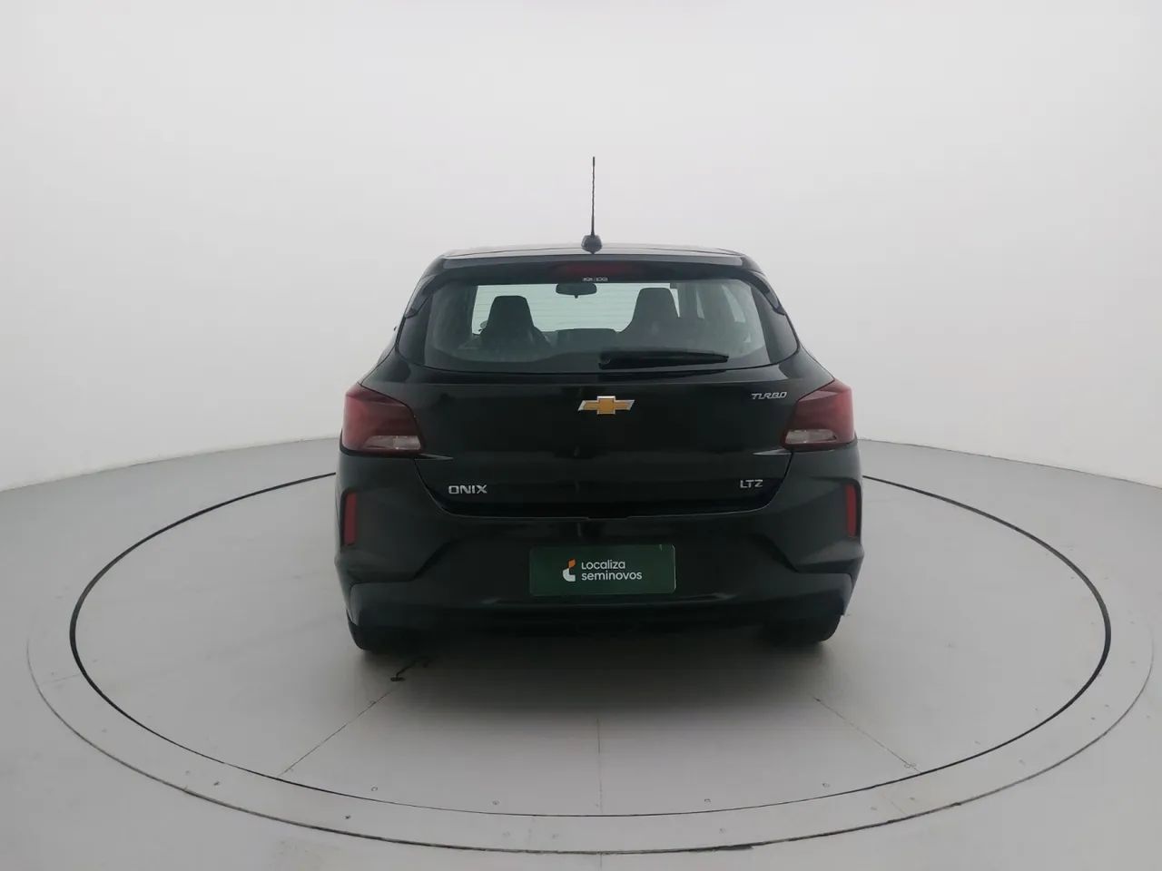 Chevrolet Onix Plus LTZ 1.0 12V TB Flex Aut. 4P, foto 4 de 18