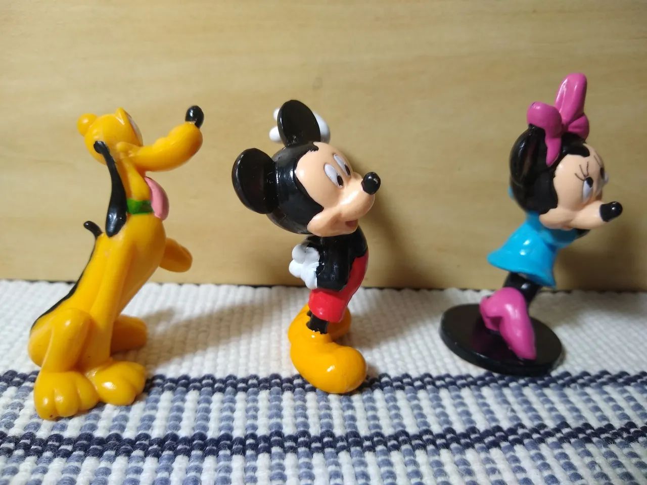 Miniaturas Mickey,Minie e Pluto da aplaude  - Foto 2