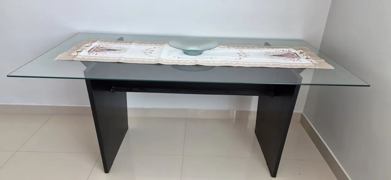 Mesa de jantar de vidro - 6 lugares - Foto 3