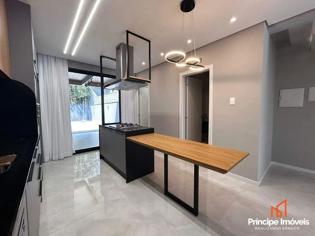 Casa com 3 quartos no Bom Retiro em Joinville - Foto 3