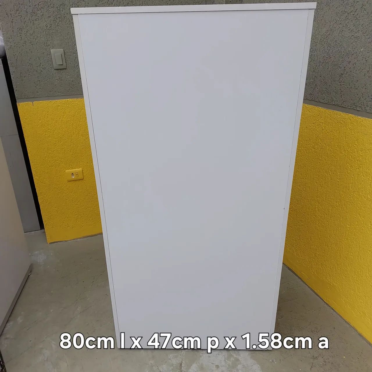 Armário escritório com portas cinza - Foto 2