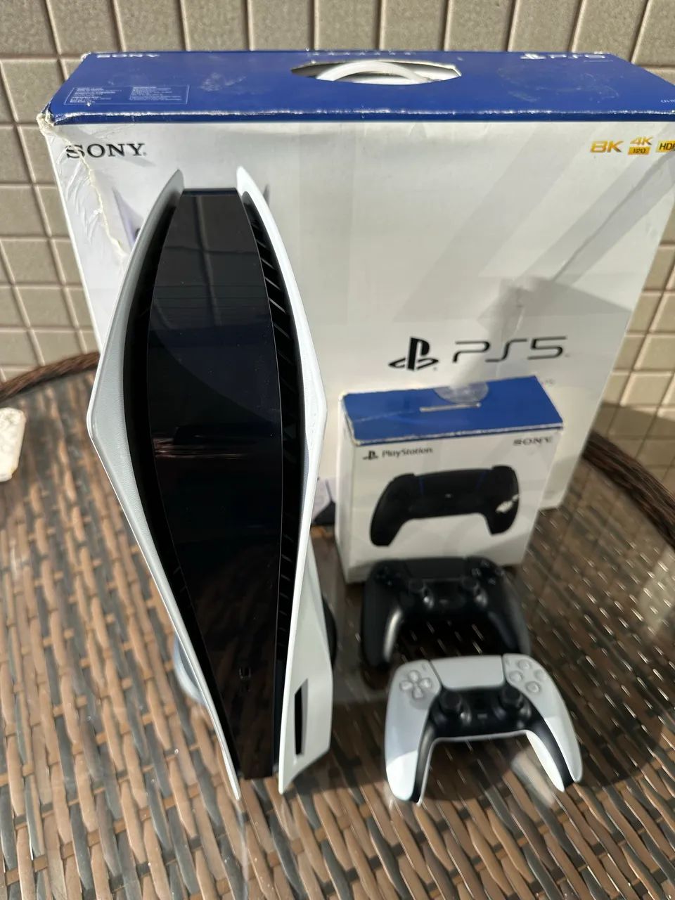 PS5 com Leitor de disco e 2 Controles - Foto 2