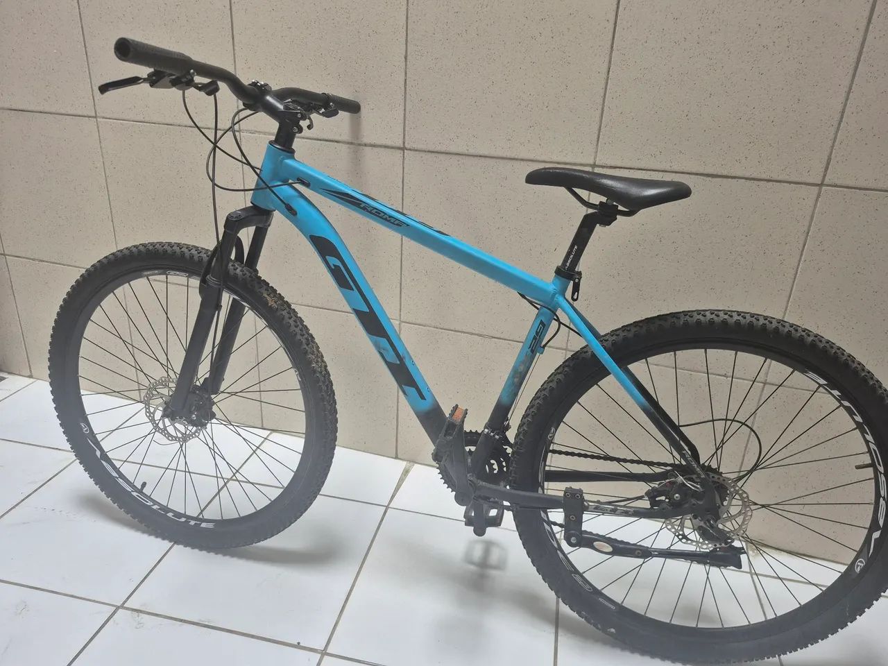  Bicicleta A Venda. 
