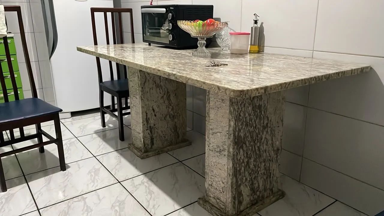 Mesa pedra de mármore 