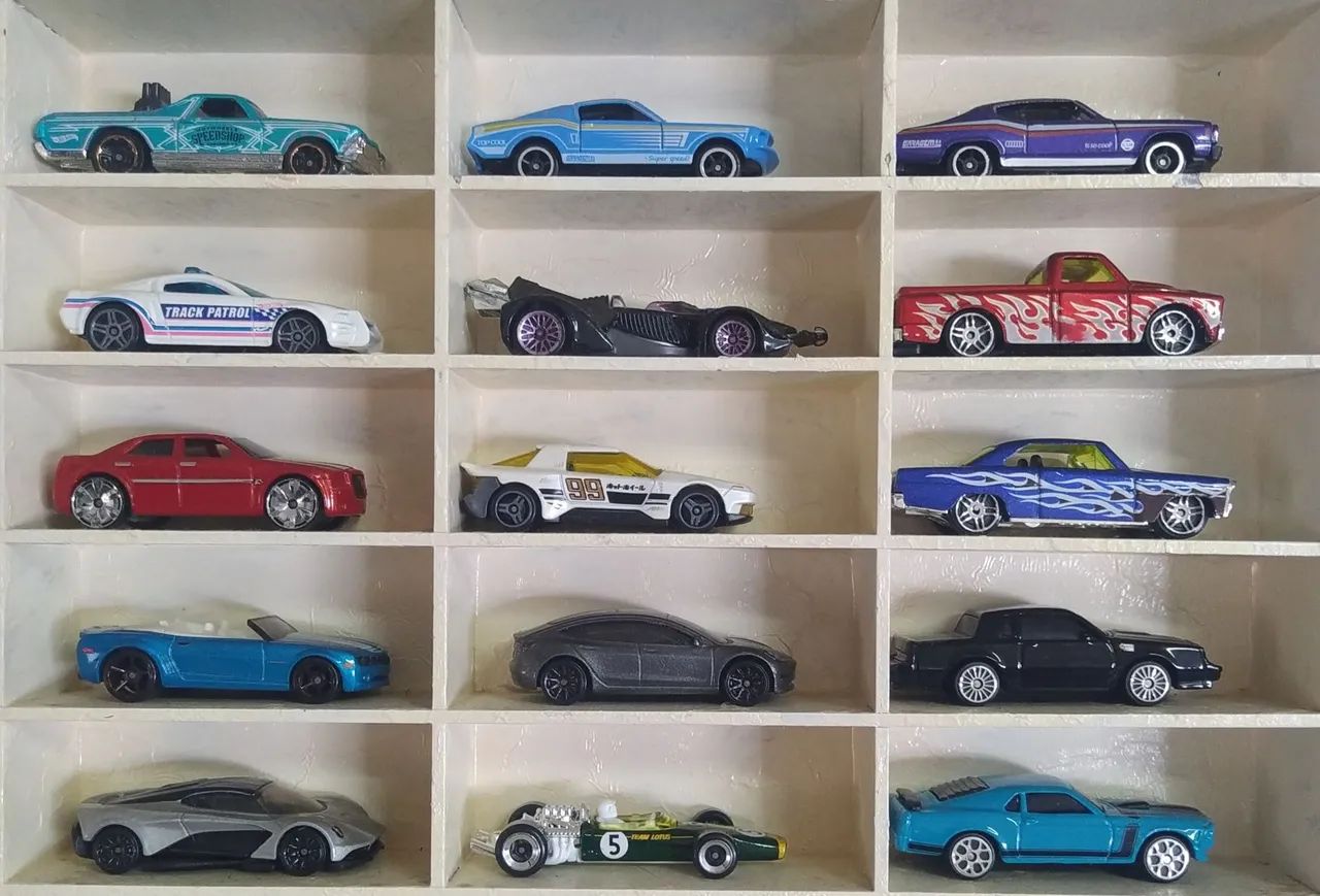 Só Carrinhos e Miniaturas Hot Wheels e de outras marcas R$20,00 cada - Foto 3