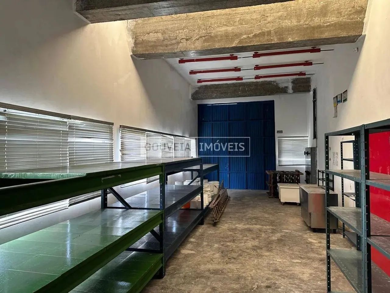 Barracão com 1.050 m² de Área Útil e 24.500 m² de Terreno, aluguel de R$ 32.000 + Taxas -  - Foto 9