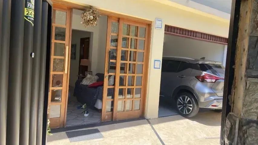 CASA NA PRAÇA DA IMPRENSA  NO BAIRRO  13 DE JULHO - Foto 4