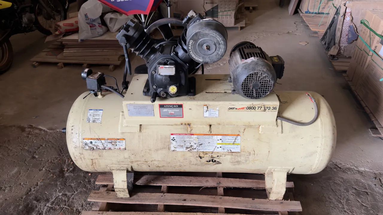 COMPRESSOR DE AR 250 LITROS - 5 HP DE POTÊNCIA E ALTO DESEMPENHO!