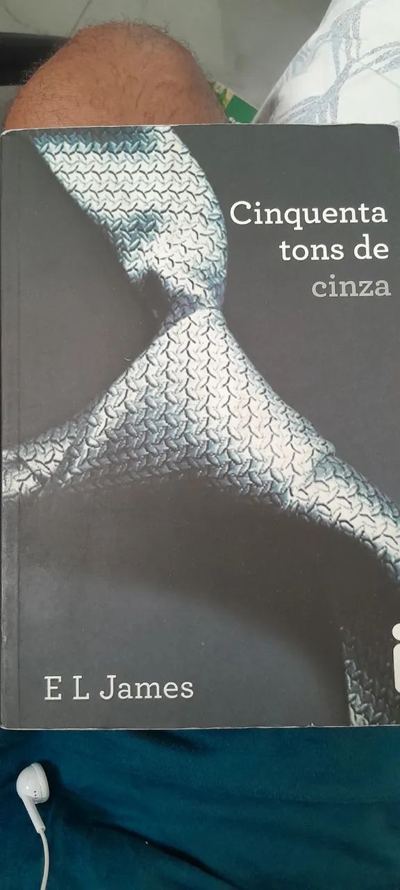 Livro Cinquenta Tons De Cinza