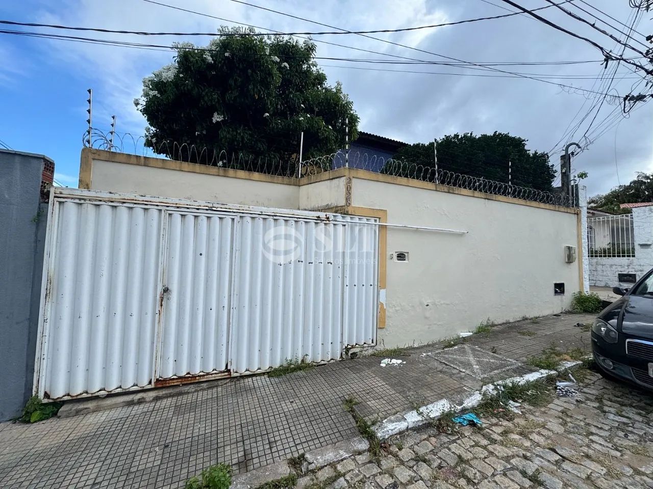 Casa Lagoa Nova com potencial comercial - Foto 2