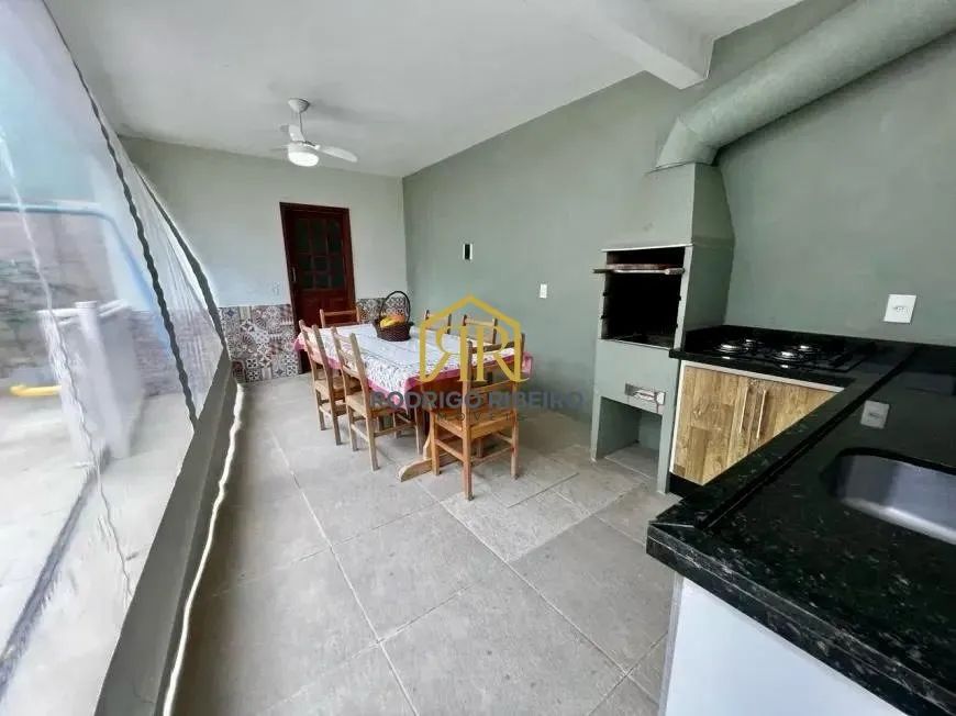 CASA COM 03 DORMITÓRIOS, SENDO 01 SUITE - Foto 3