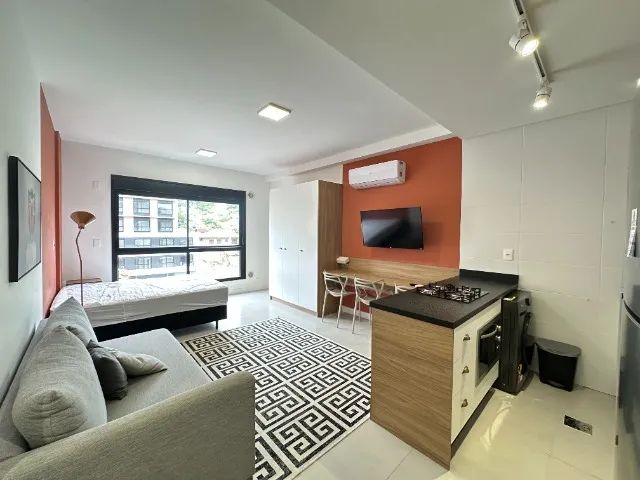 Apartamento studio mobiliado com 34m com vaga ao lado da UFSC e Vila Romana - Foto 3