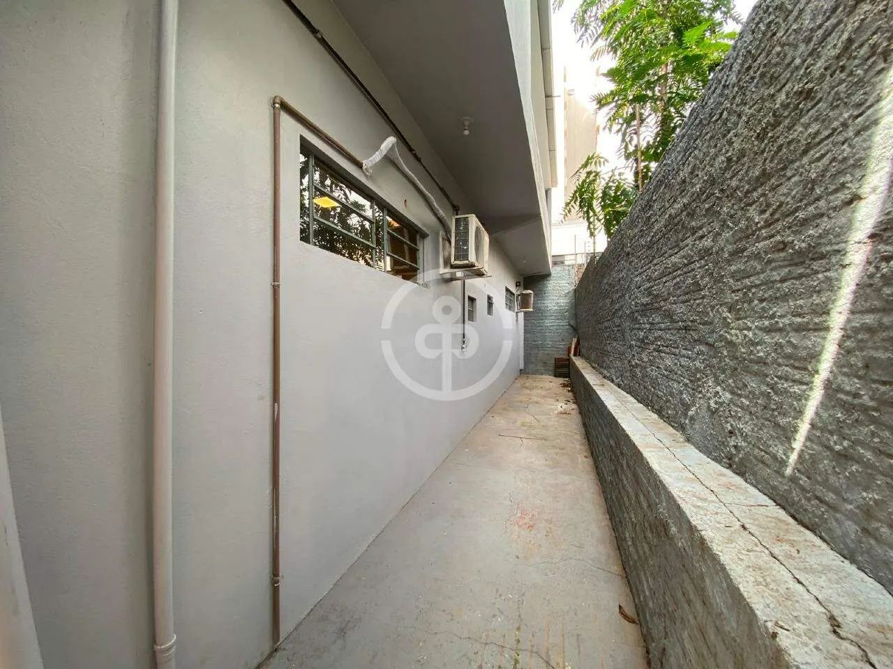 APARTAMENTO PARA ALUGAR SOBRE LOJA NO CENTRO - Foto 5