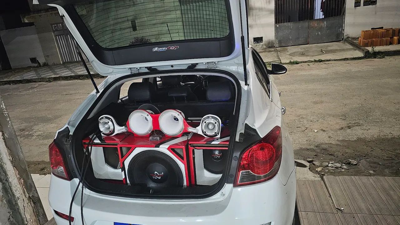 Som automóvel carro troco em iPhone 