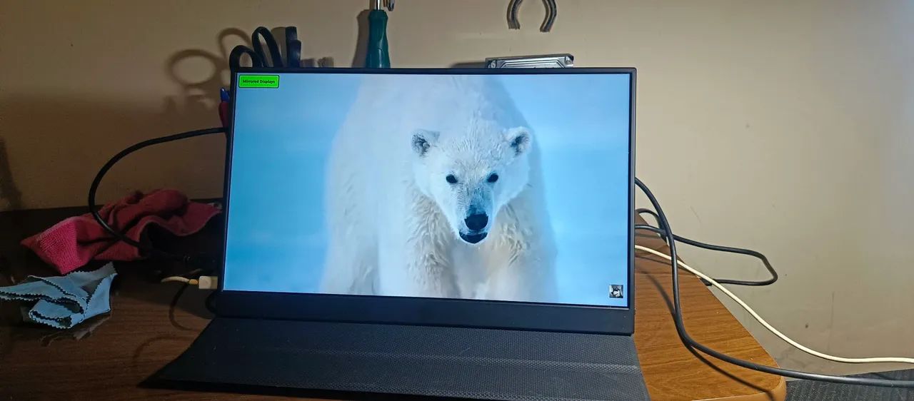 Monitor portátil 16" touchscreen 