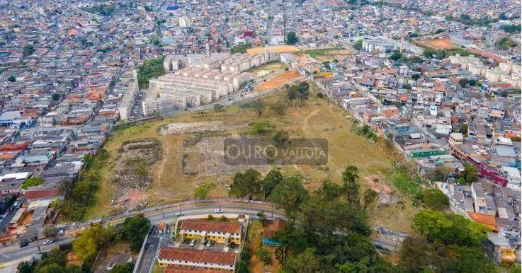 Terreno com 54.042m² para Locação - Foto 2