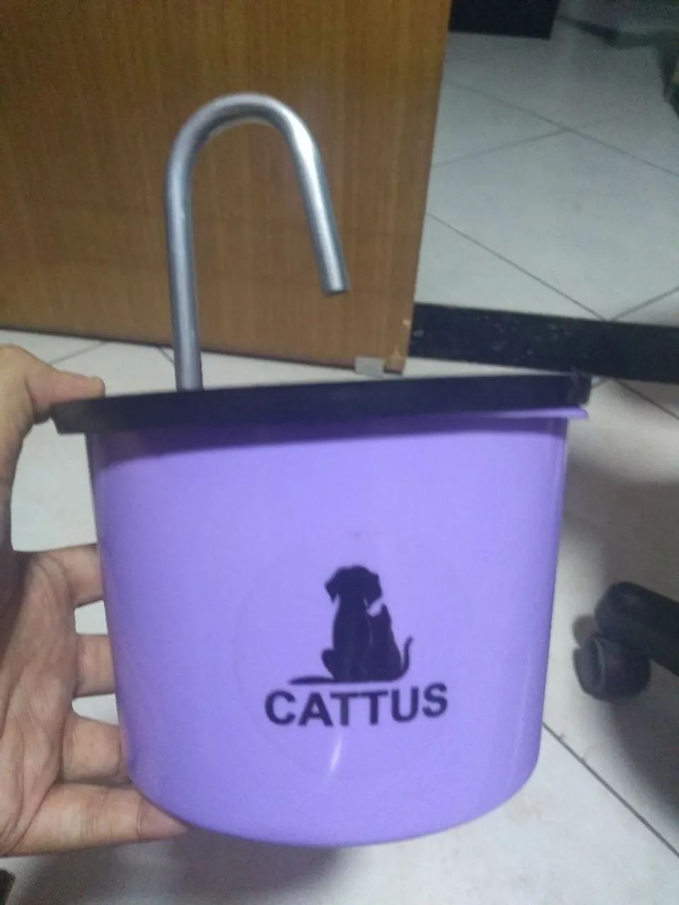 BEBEDOURO CATTUS 110/220V PARA CÃES E GATOS 