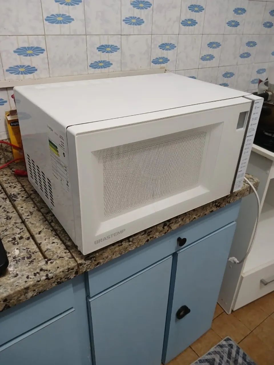 Micro-ondas Brastemp 32L Branco 220V - Foto 3