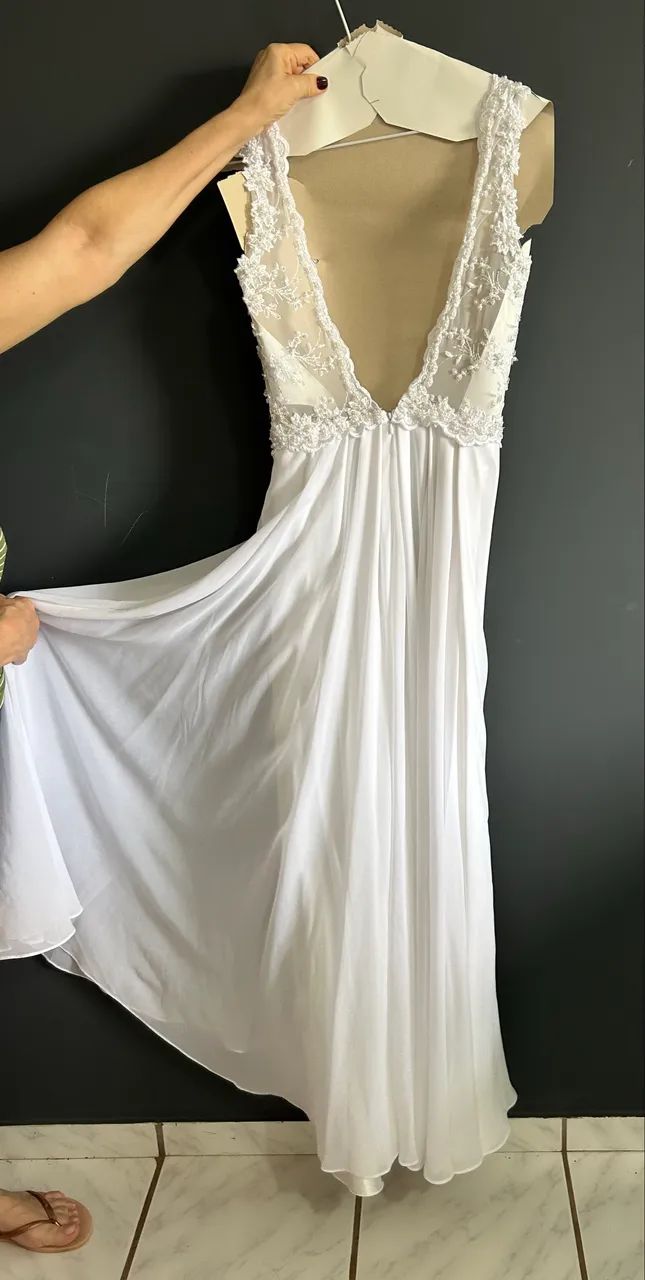 Vestido de noiva, perfeito estado, único uso - Foto 4