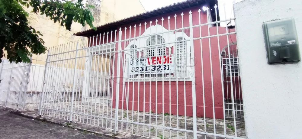 Casa à venda no Centro da Cidade com 315 m² de terreno. - Foto 2