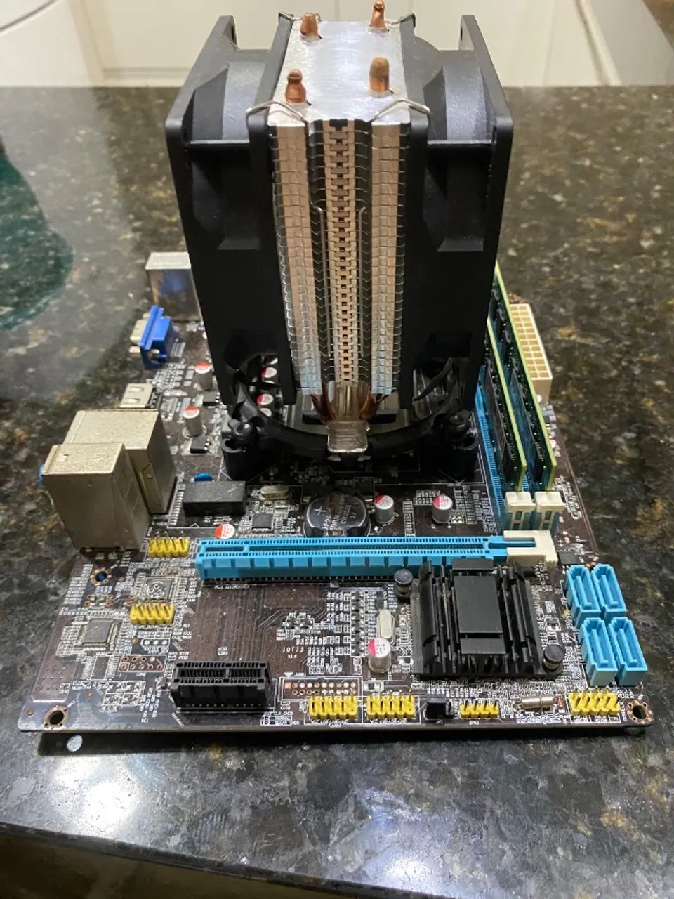 kit placa mãe lga 1155 i5 3470 16gb ram - Foto 2