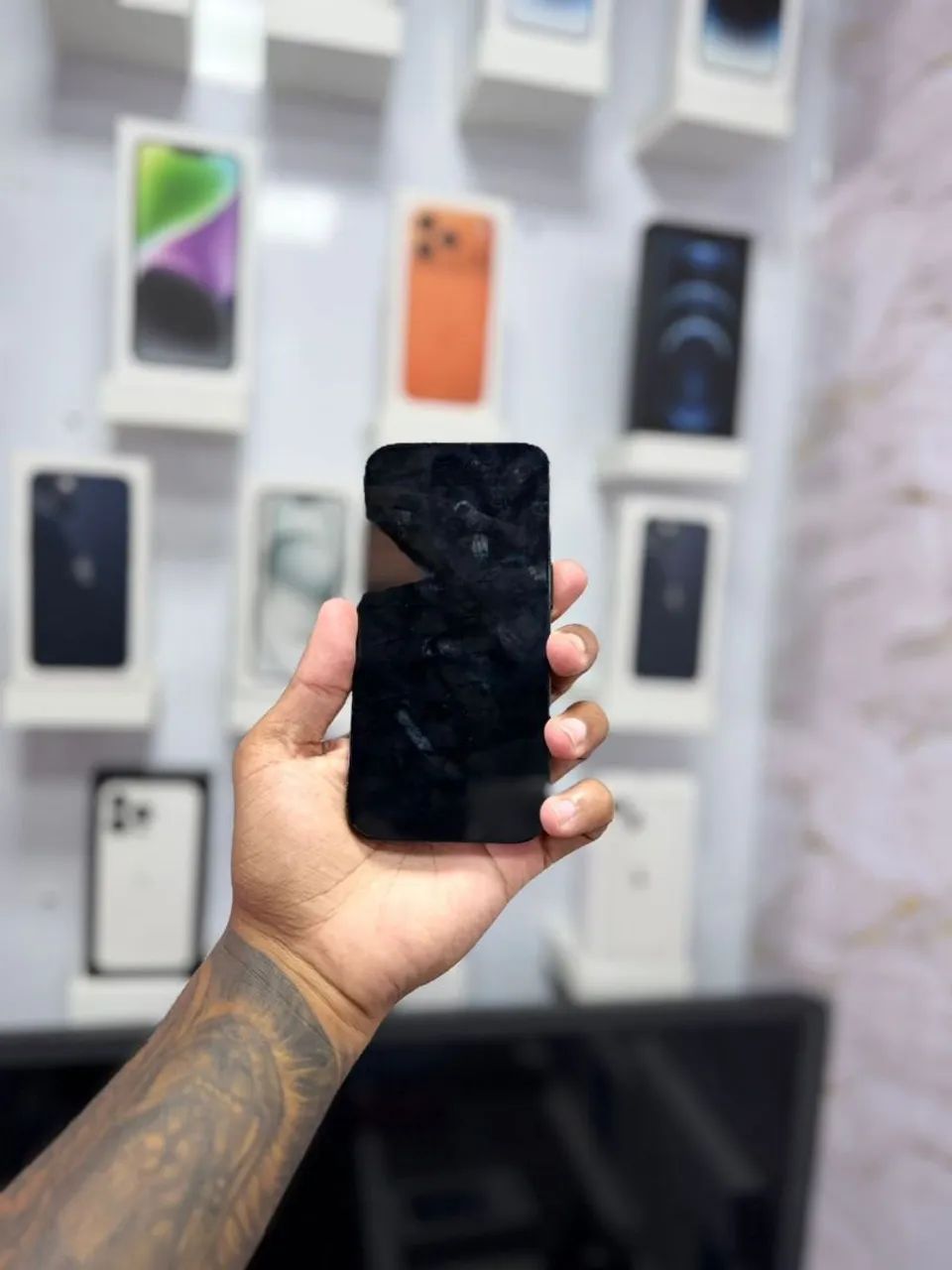IPHONE 14 PRO 128GB<br>R$ 3.399,00 - Foto 5