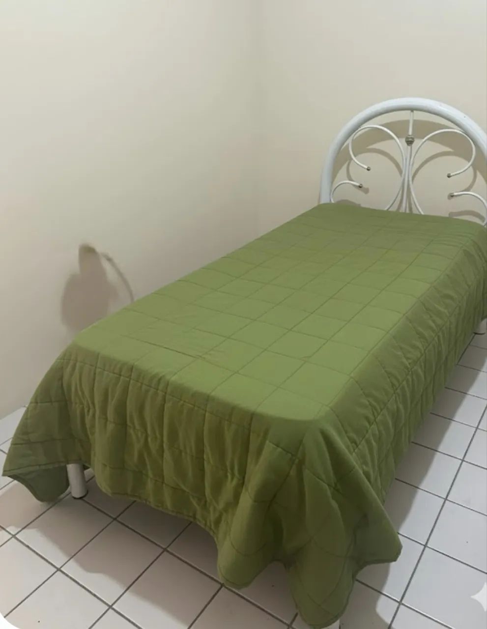 Cama de solteiro 