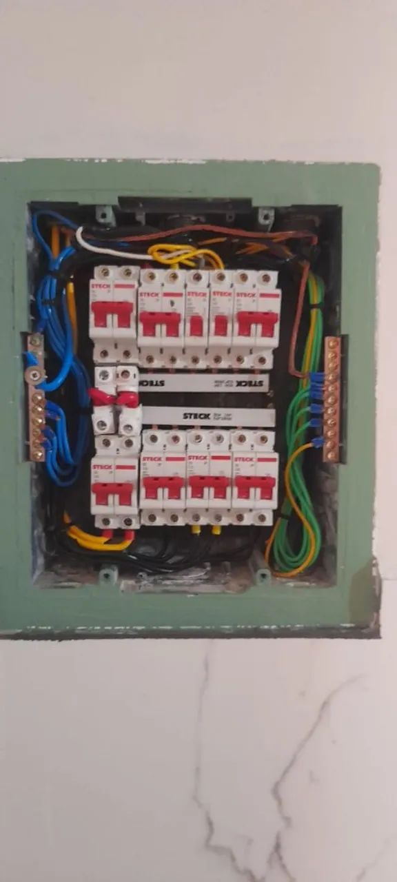 Eletricista de alta e baixa tensão  - Foto 2