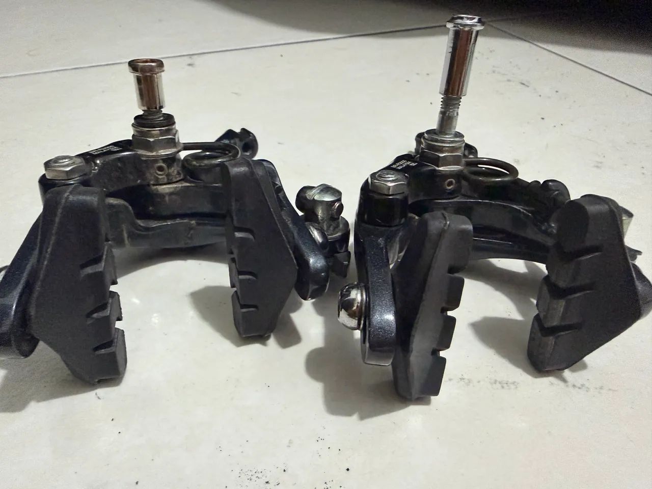 Par de Ferradura Shimano Sora  - Foto 4