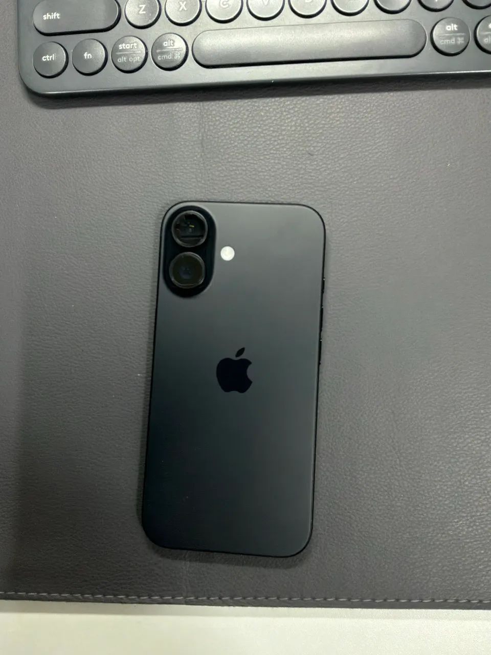 Iphone 16 - 128 GB  bat 100%  garantia 05/27 - Foto 5