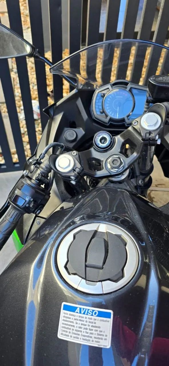 Kawasaki ninja 400 - Foto 3