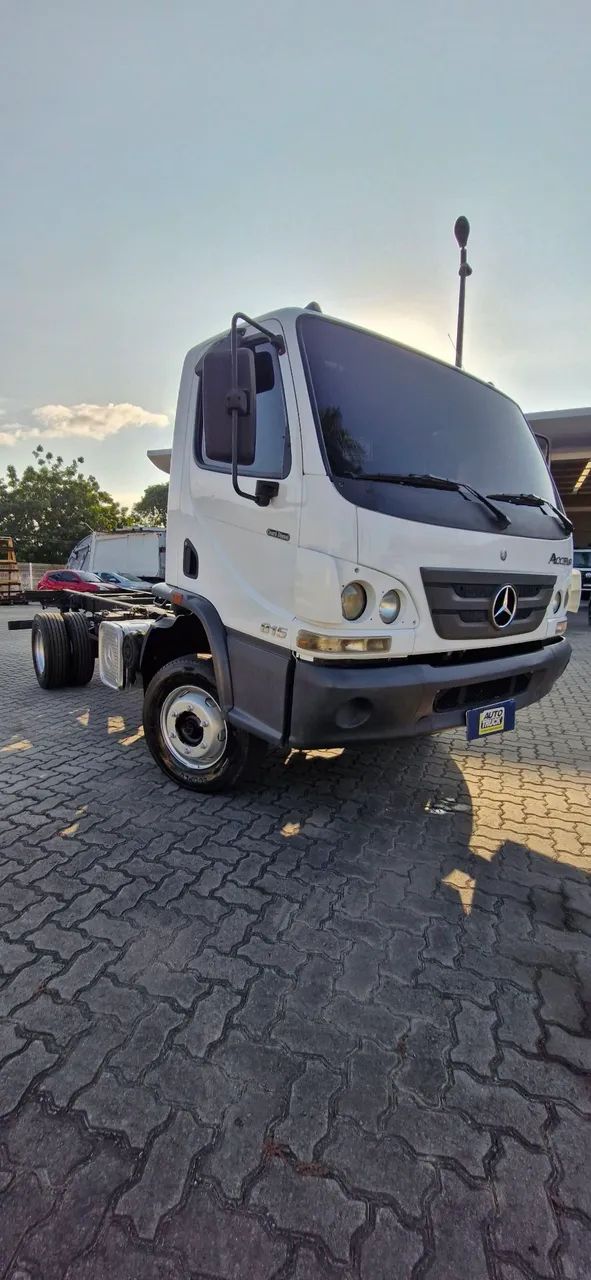 Mb accelo 815 no chassi ano 2022 - Foto 2