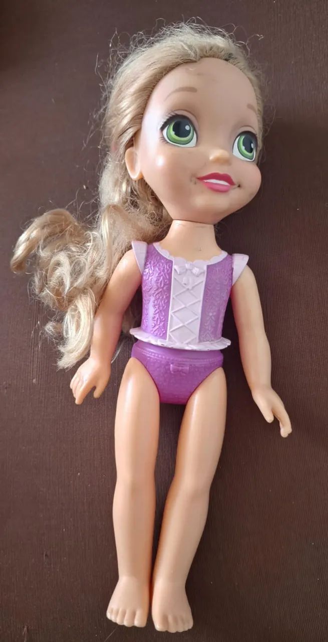 Lote brinquedos bonecas Disney Cinderela e Rapunzel - Foto 5