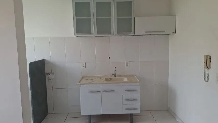 Apartamento Bella Vista Sol 2 dorm com armários e garagem - Foto 2