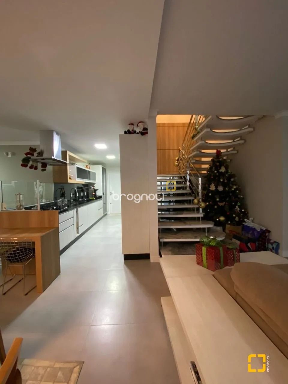 Casa a venda com vista deslumbrante para o mar em Florianopolis - Foto 3
