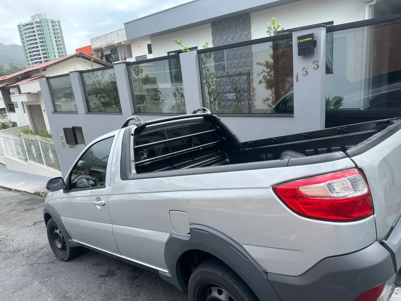 Fiat Strada Working Hard 1.4 Fire Flex 8V CS 2017 - Foto 2