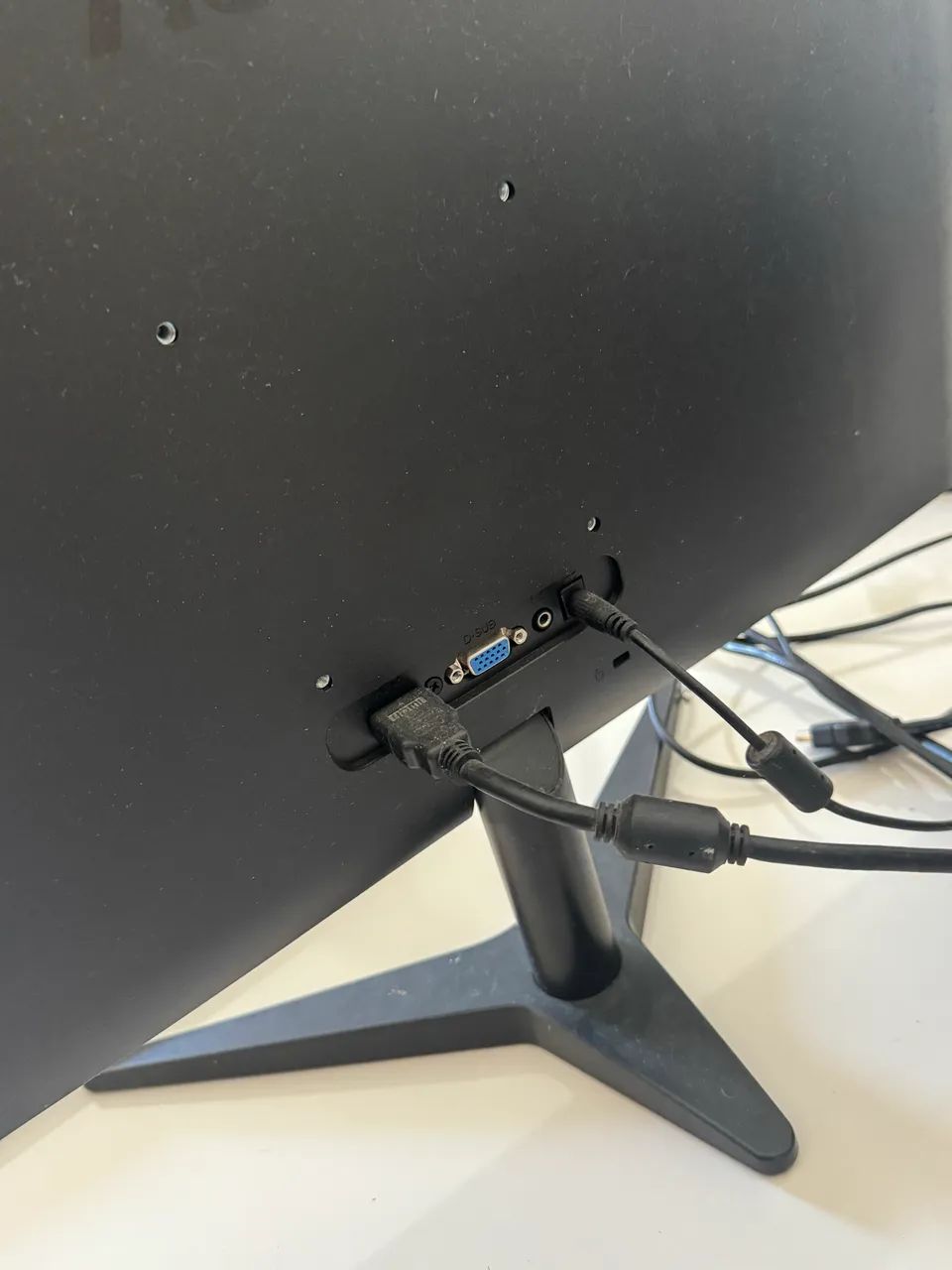 Monitor AOC de 23,8 polegadas