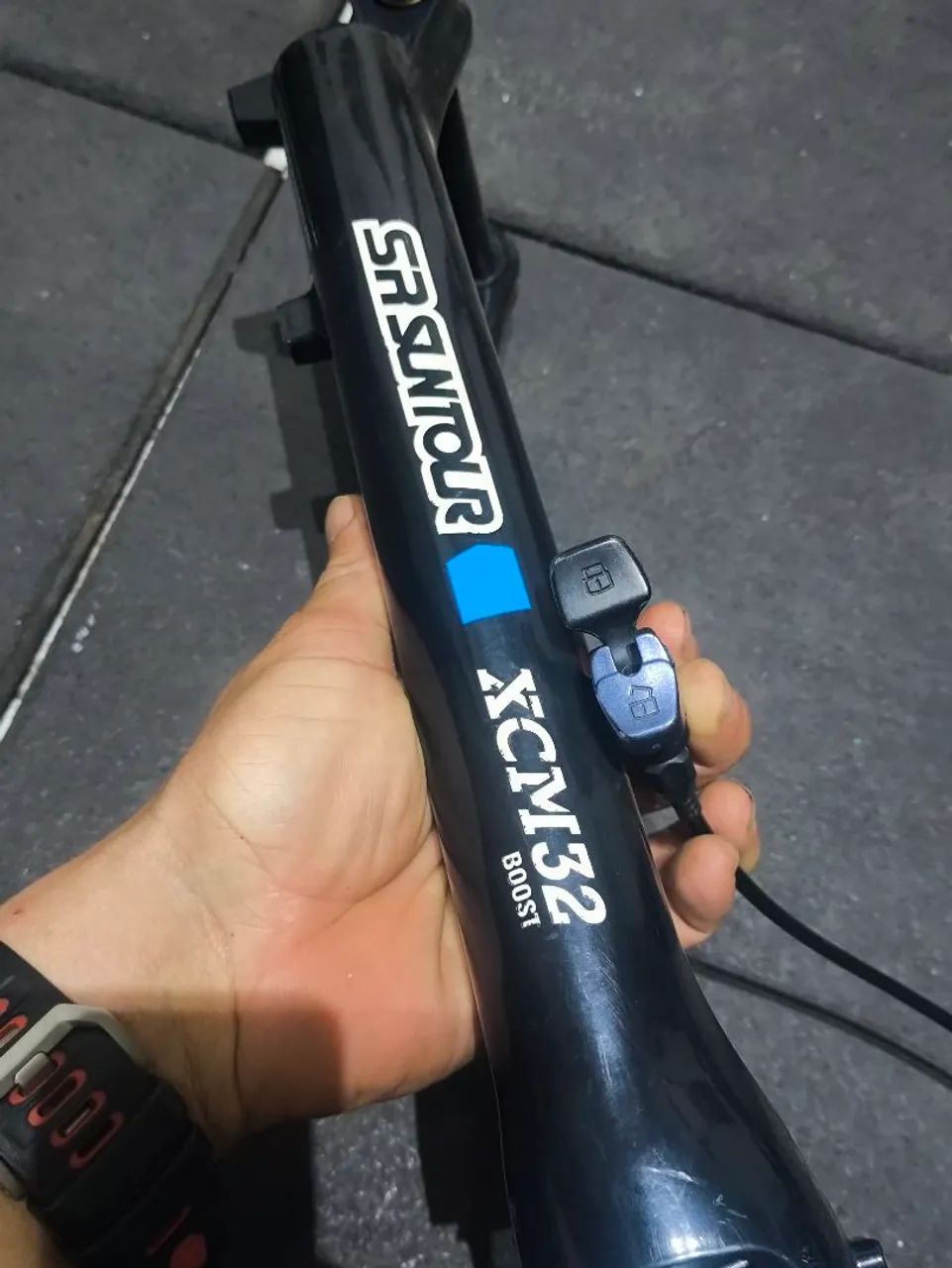 Suspensão BOOST trava guidão XCM30