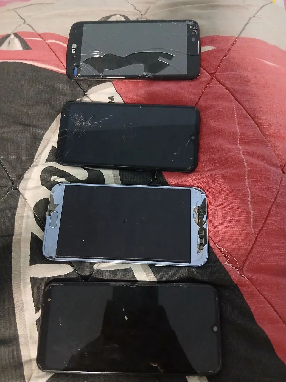 Celulares com problemas nas telas  - Foto 2