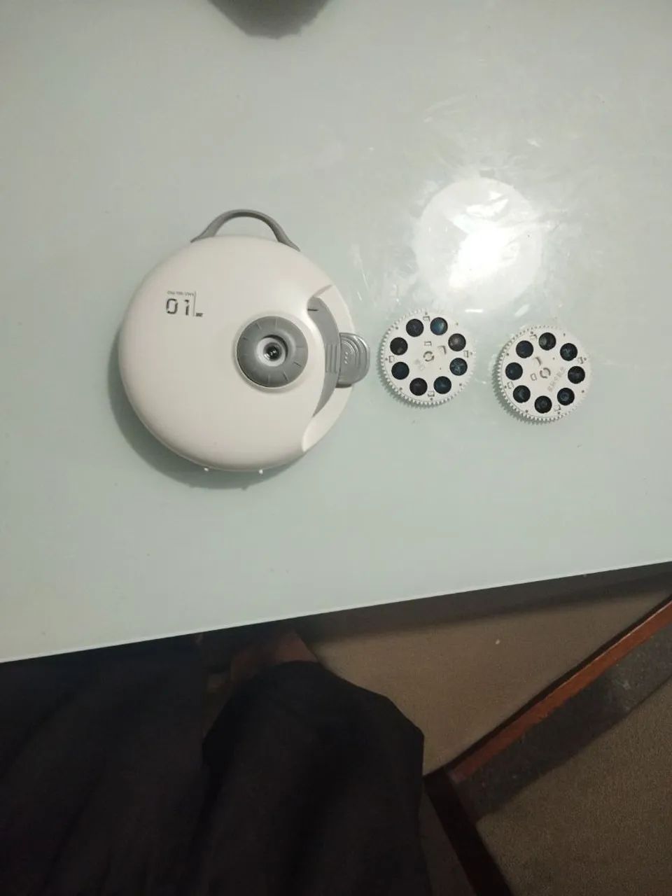PROJETOR DE GALAXIAS E ESTRELAS COM MUSICA E BLUETOOTH  - Foto 2