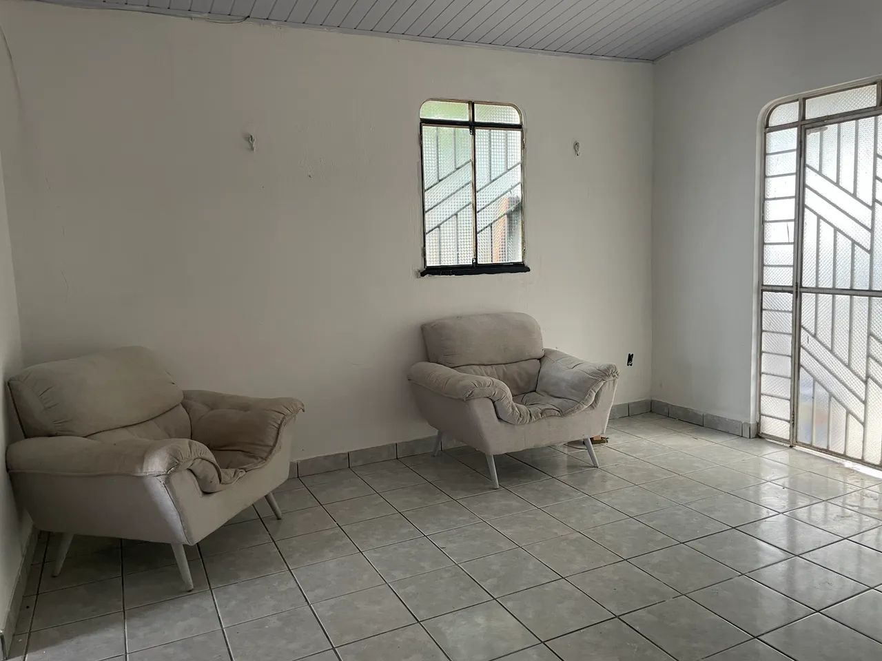 Casa semi mobiliada para aluguel  - Foto 2