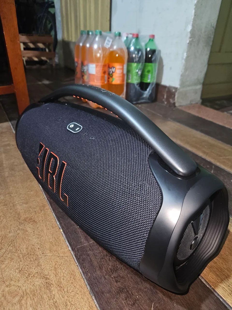 Caixa de som jbl boombox 3
