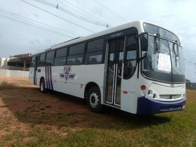 Ônibus M. Benz - Foto 4