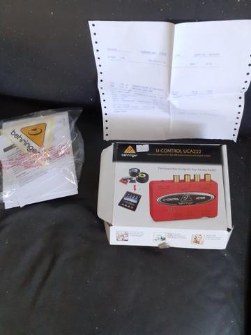 Interface de áudio