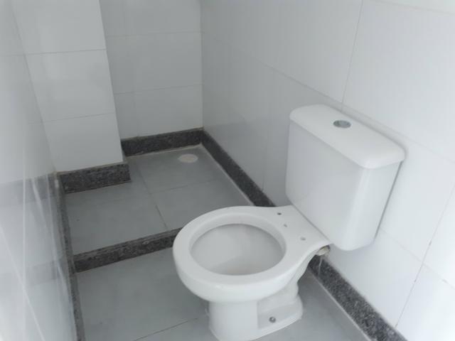 Vendo Loft duplex com varanda Gourmet na beira- mar de e enseada dos Corais - Foto 3