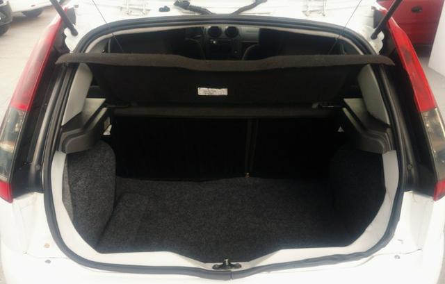Fiesta Hatch 1.6 Flex Completo Único dono! - Foto 10
