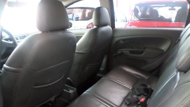 PUNTO 2011/2012 1.4 ATTRACTIVE 8V FLEX 4P MANUAL - Foto 10