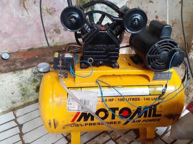 Vende-se compressor super conservador