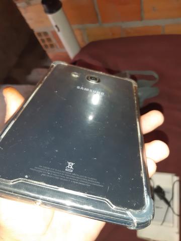 Tablet Samsung a6 na caixa com capa protetora e carregador - Foto 5